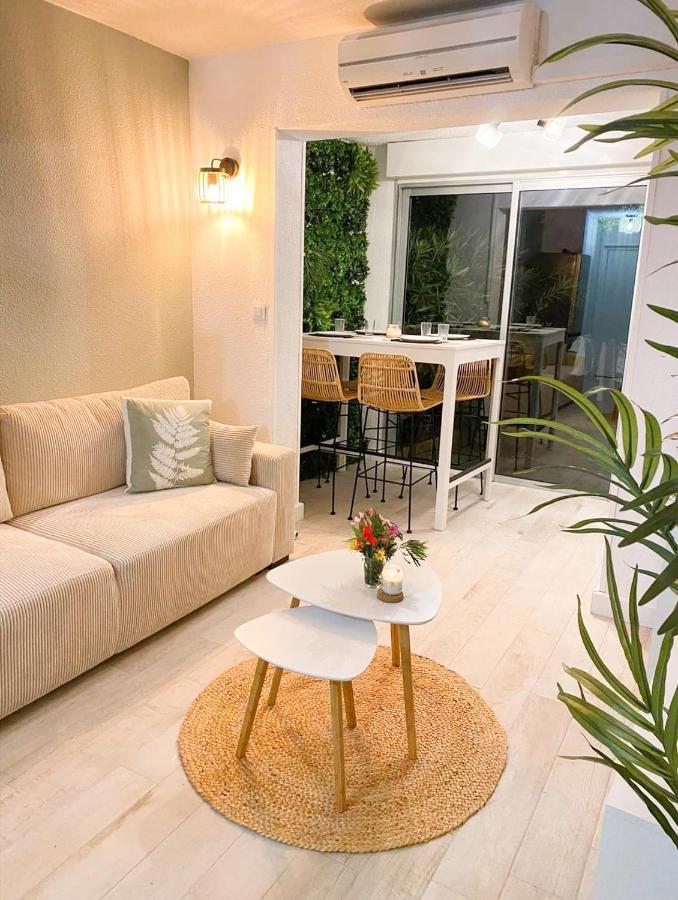 Appartement Zen A Frejus Avec Jardin, Piscine, Tennis, Proche Mer Exterior photo